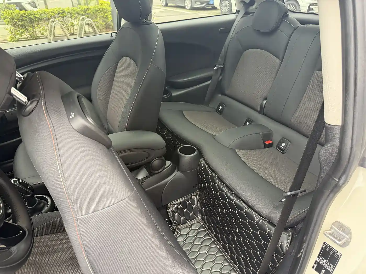 MINI 2019 Model 1.5T ONE PLUS фото 13
