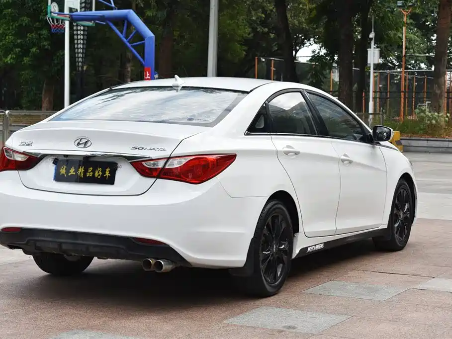 Hyundai Sonata 2012 2011 2.0L Auto Leading Edition