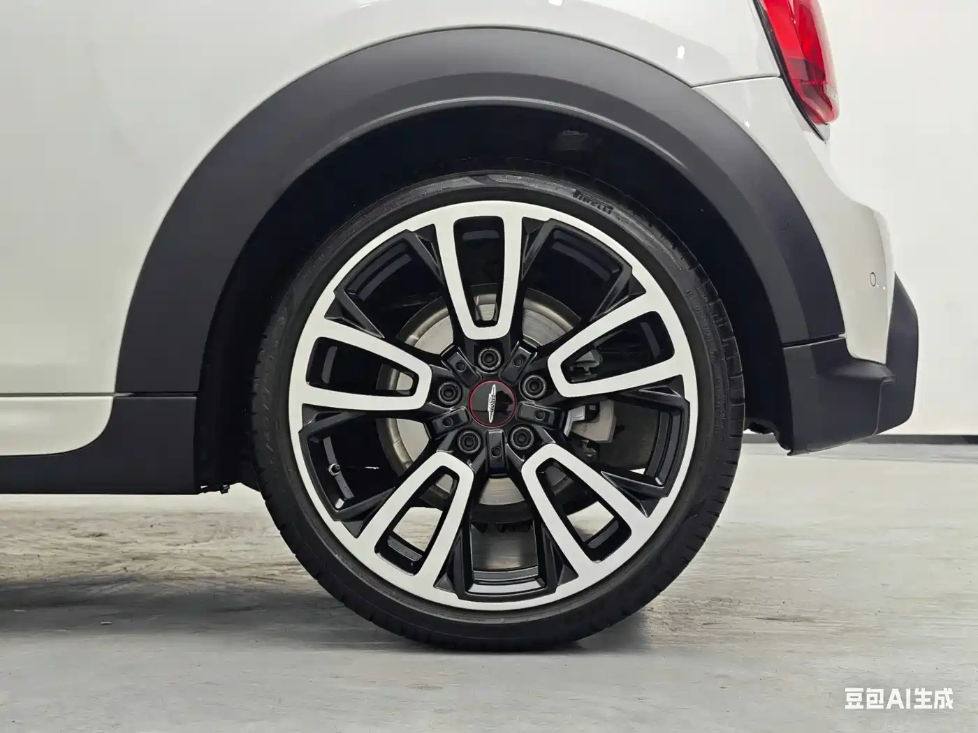 MINI 2023 Facelift 2.0T COOPER S Racer фото 6