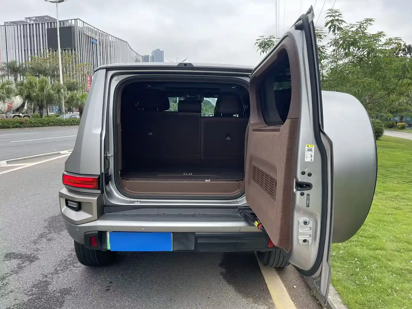 TANK TANK 700 NEW ENERGY