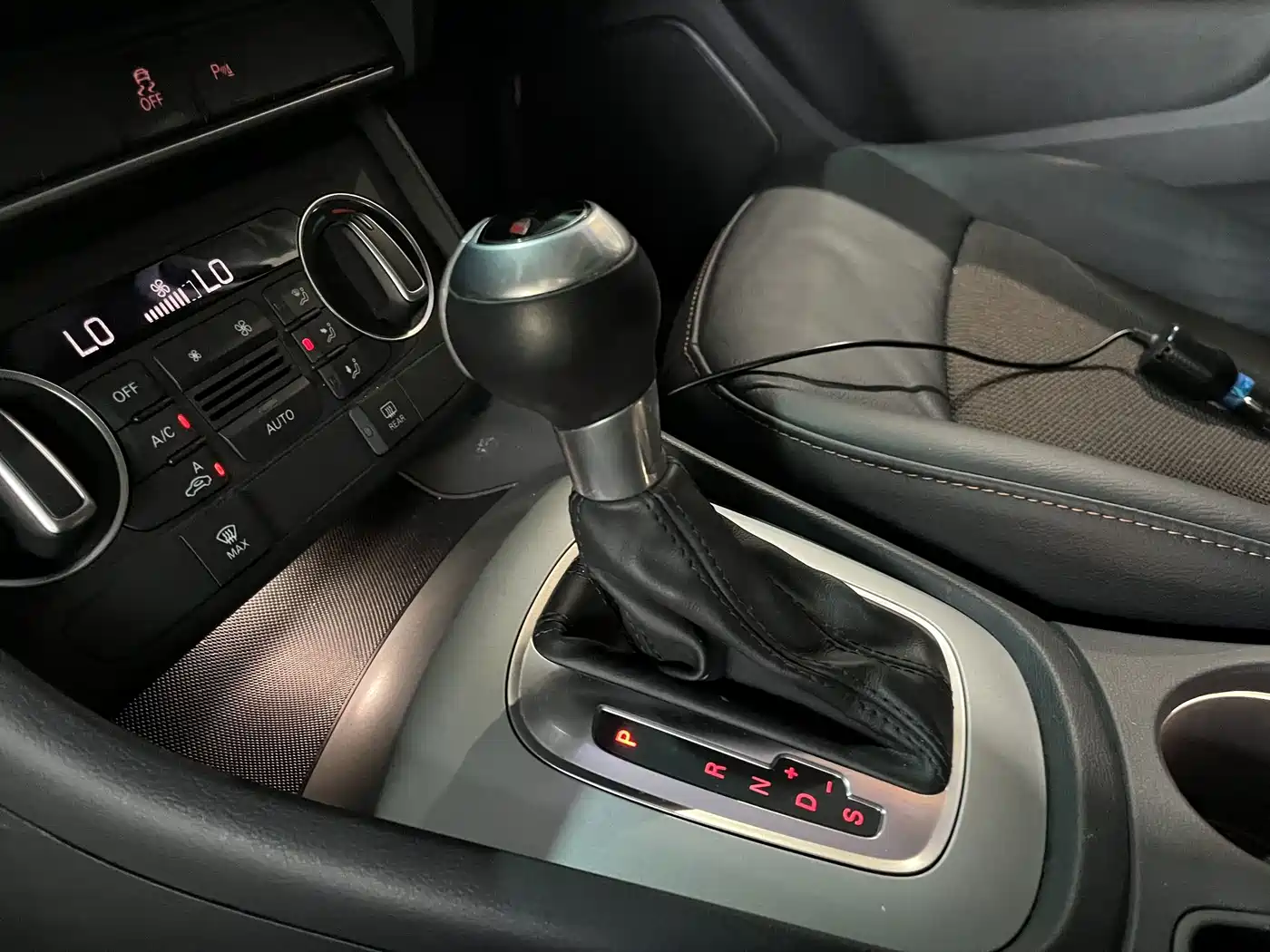 Фото 4 - Audi Q3