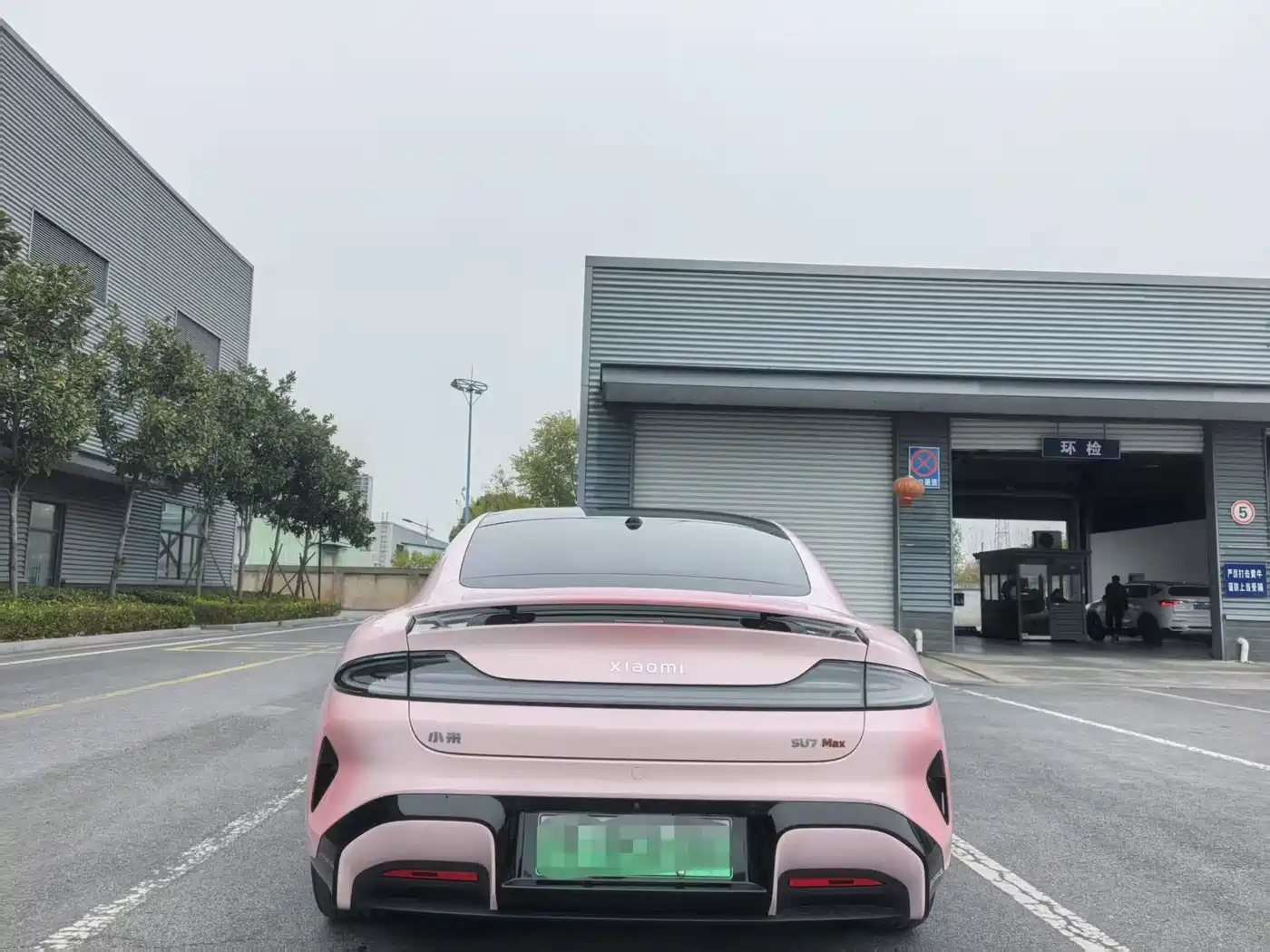 XIAOMI CAR XIAOMI SU7