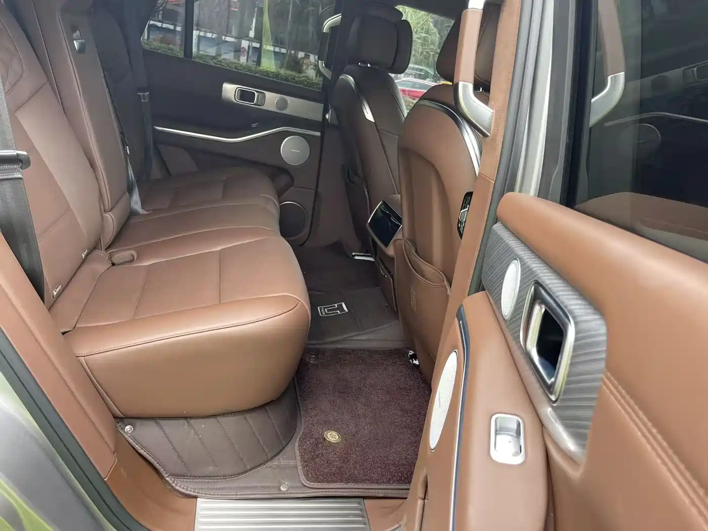 TANK TANK 700 NEW ENERGY