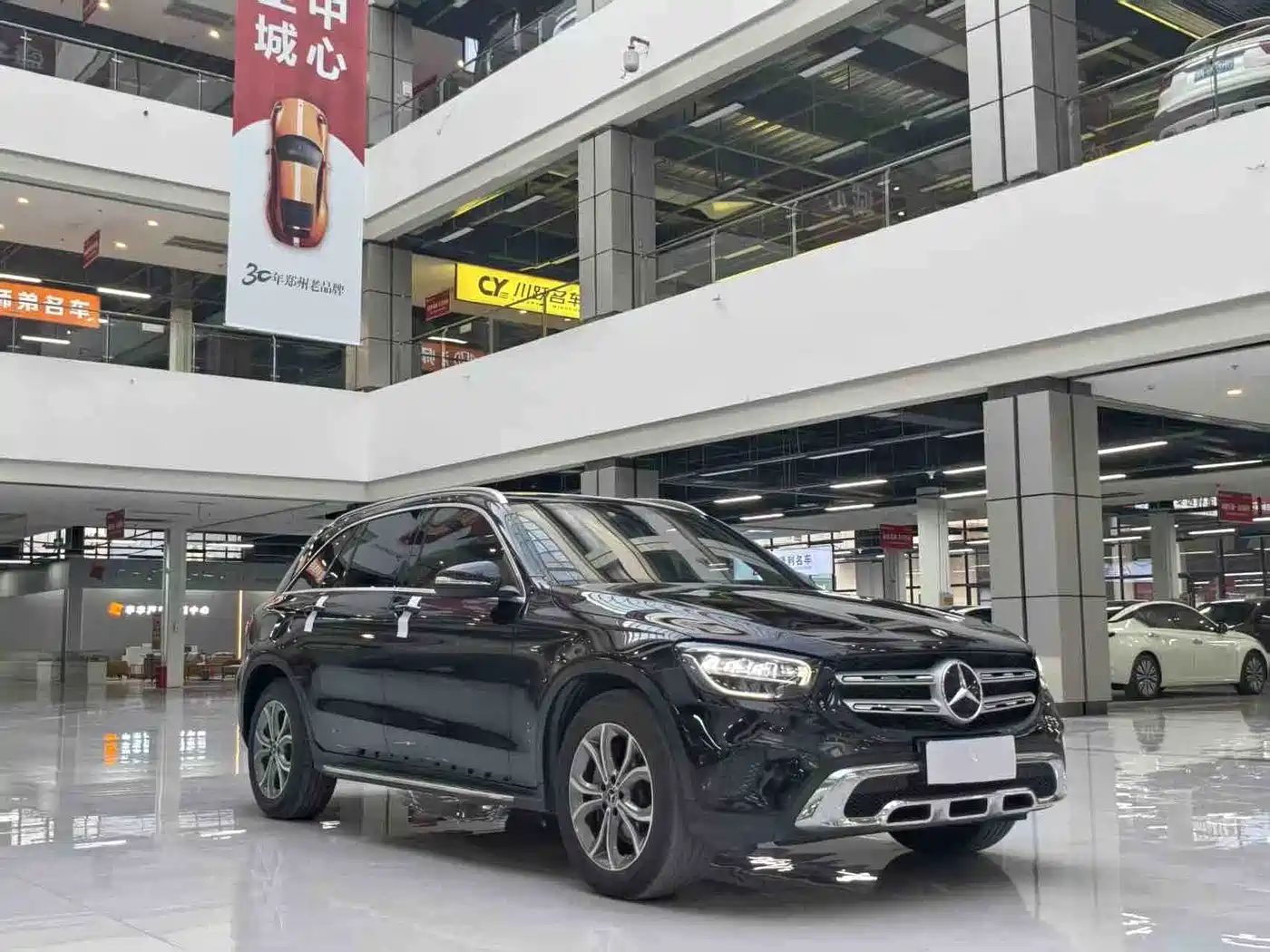 Mercedes-Benz GLC 2020 GLC 260 L 4MATIC Dynamic фото 3