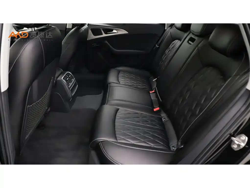 Photo 7 - Audi A6L