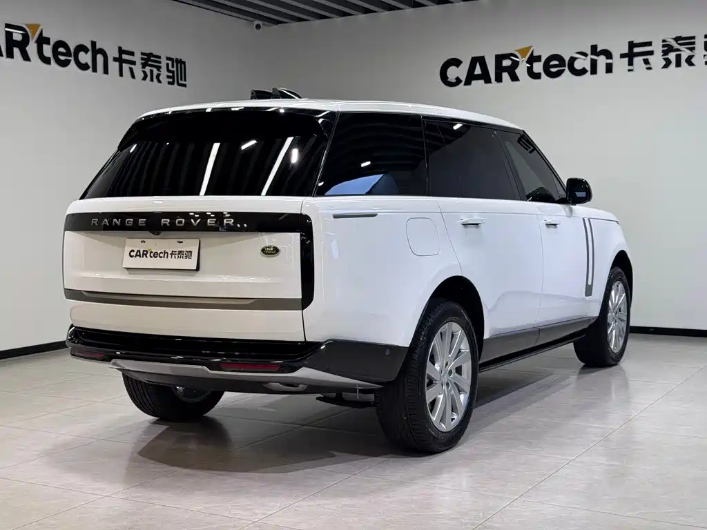 Land Rover Range Rover 2026 2025 3.0 L6 400PS Flourishing Era Extended Wheelbase