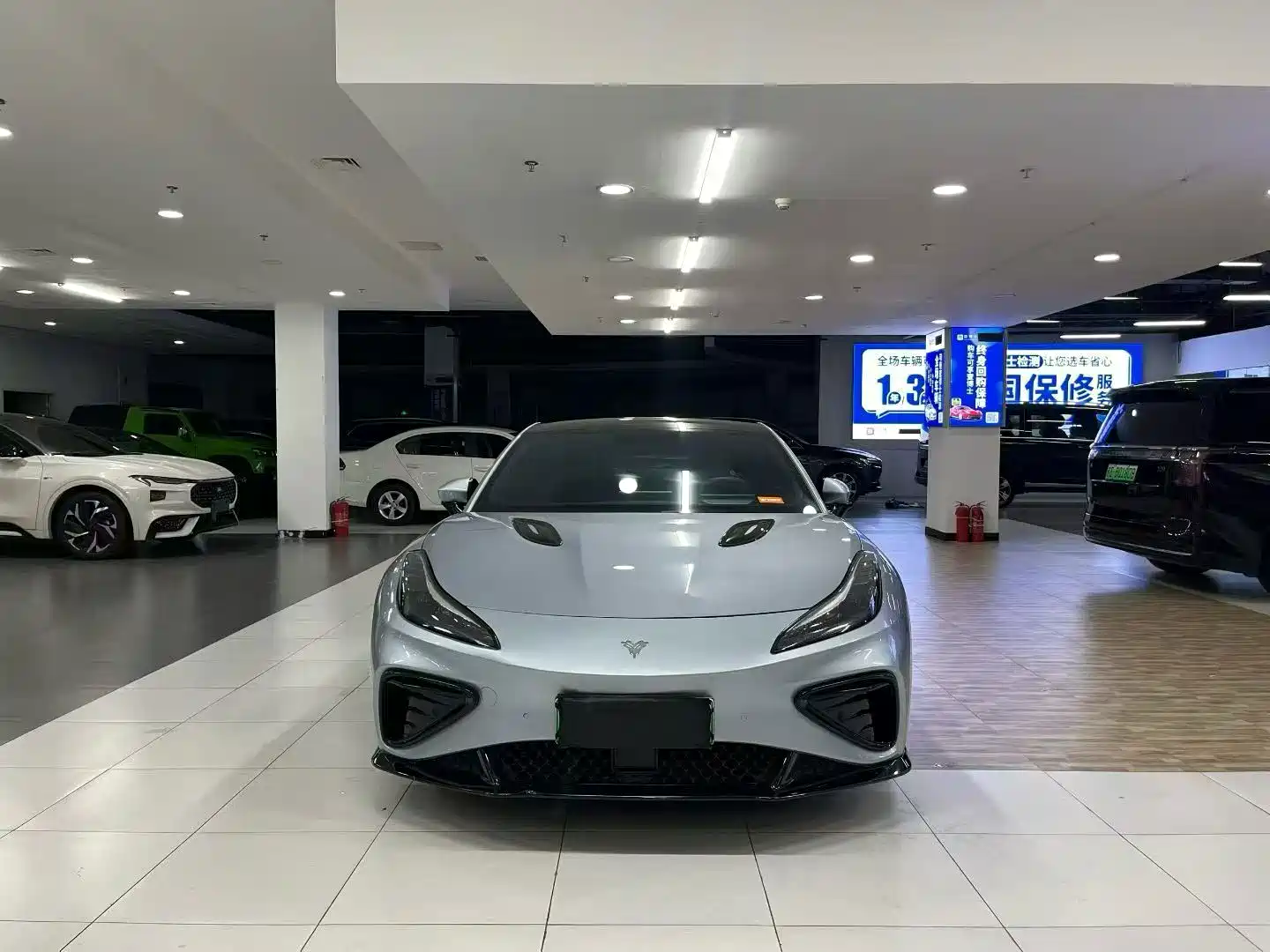 Фото 2 - Nezha Auto Nezha GT