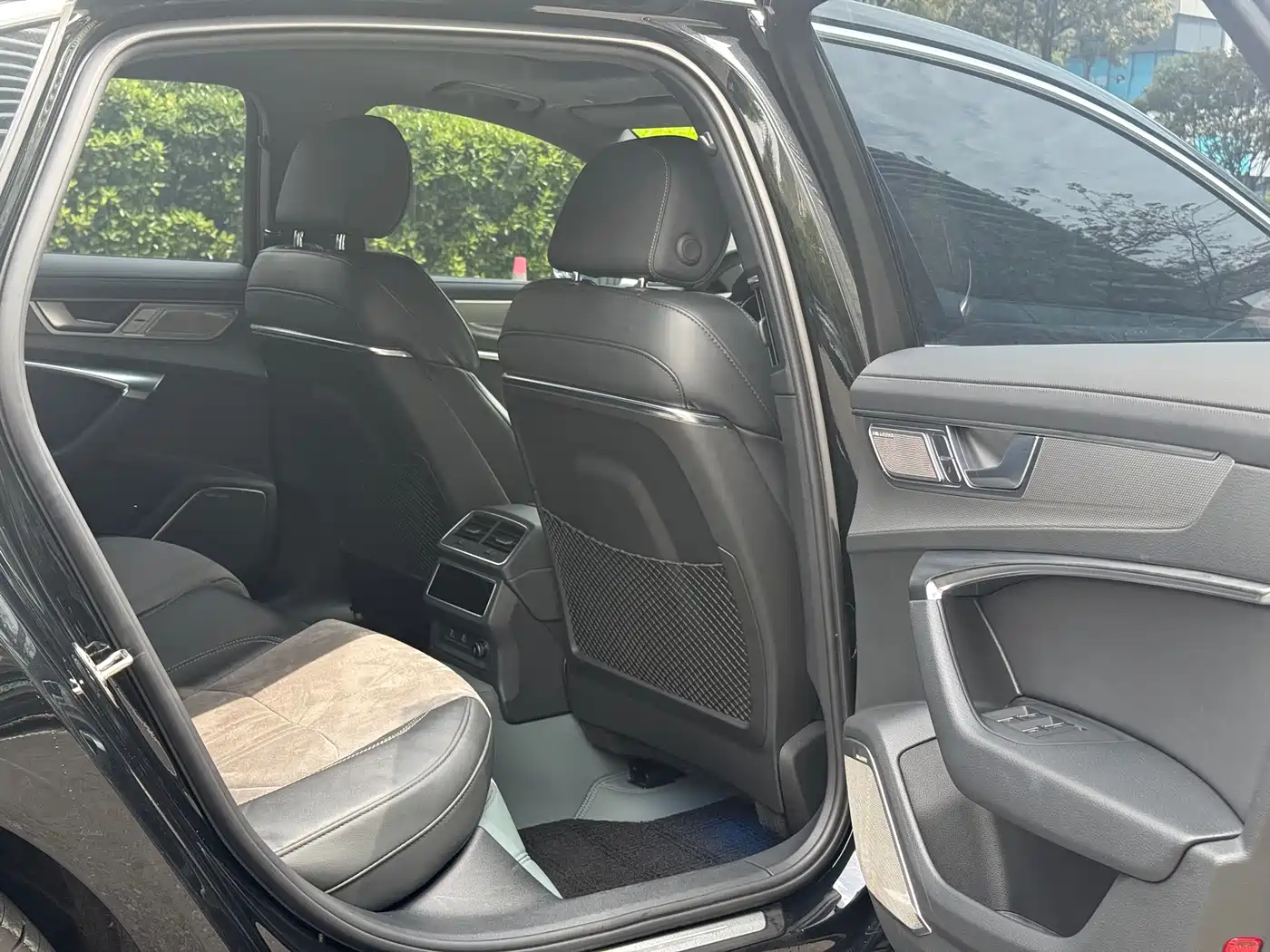 Audi A6L 2024 45 TFSI Premium Dynamic фото 18