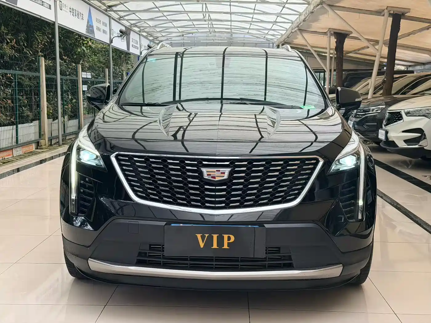 CADILLAC XT4