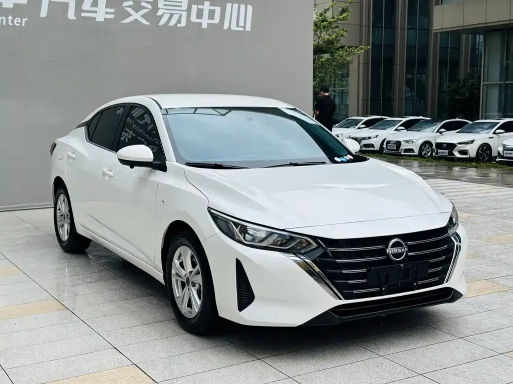 Nissan SYLPHY, миниатюра 3