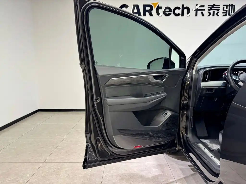 Volkswagen Talagon 2026 2025 450TSI R-Line 6-Seater