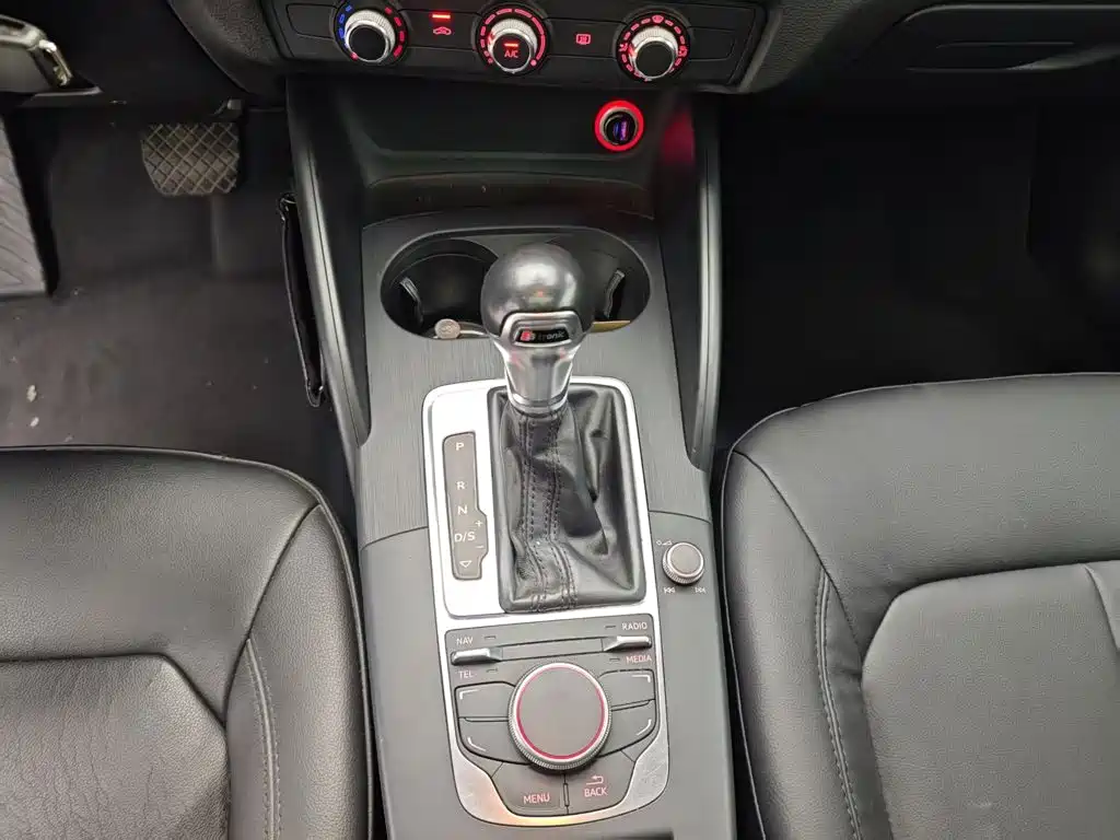 Фото 14 - Audi A3