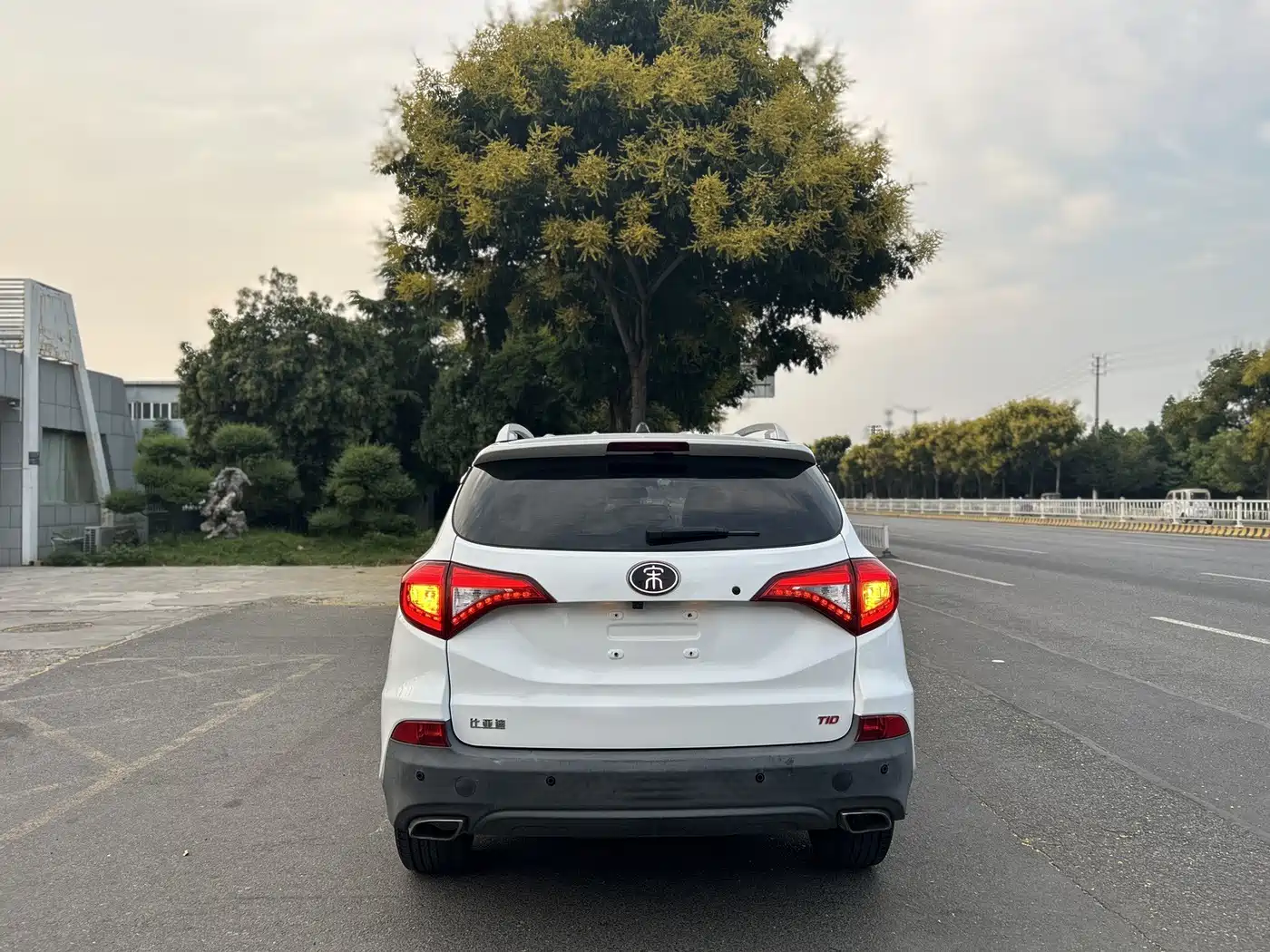 BYD Song 2019 2018 1.5TID Automatic Smart Connection Luxury