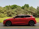 Фото 5 - Ford Focus