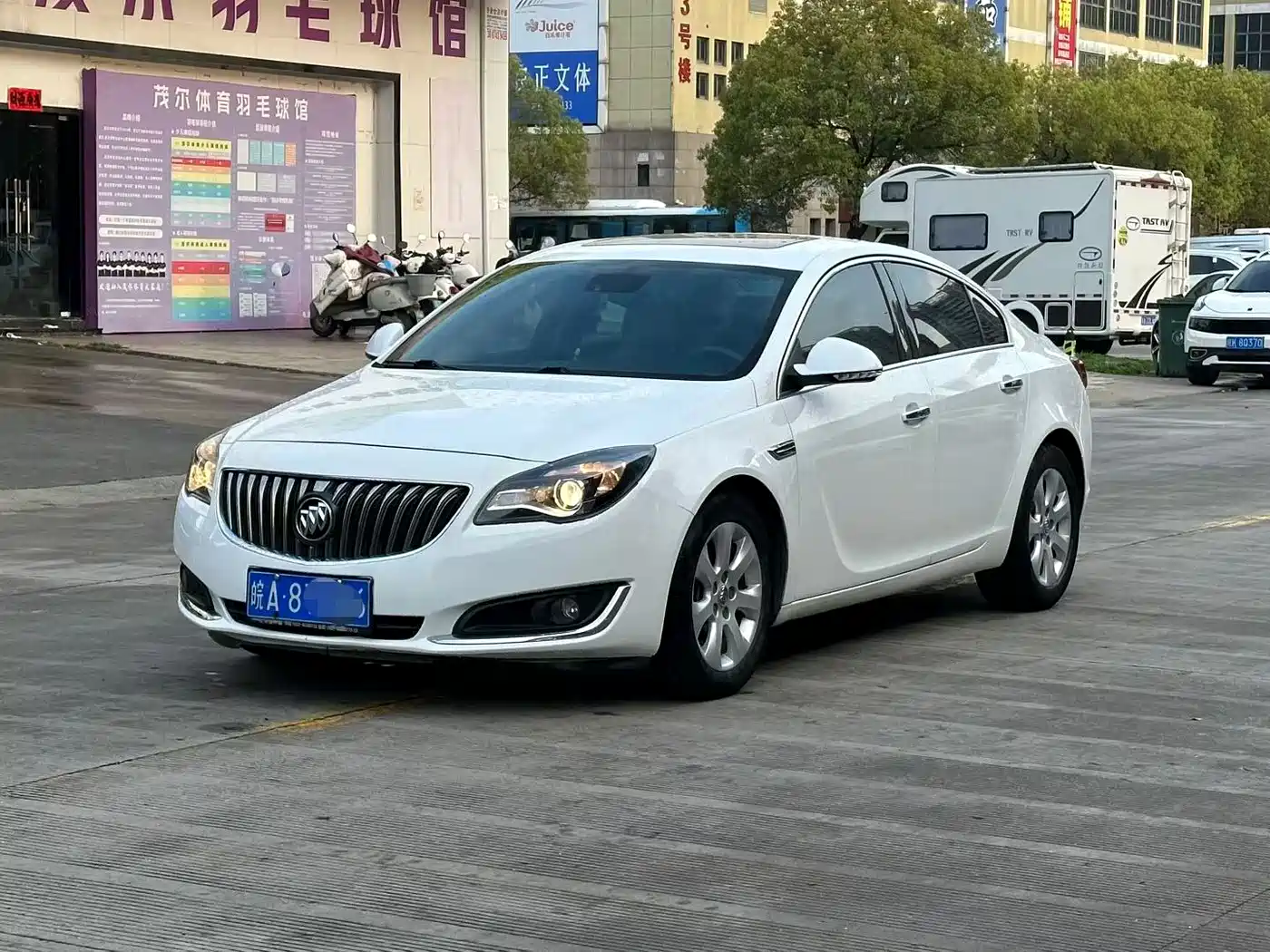 Buick Regal 2015 2.0L Elite Fashion Model