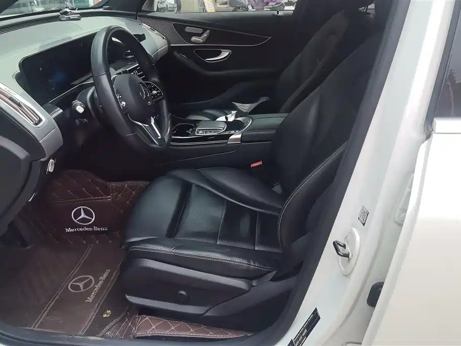 MERCEDES-BENZ EQC