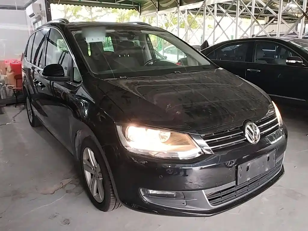 Volkswagen Sharan 2018 2018 380TSI Comfort 7-Seater
