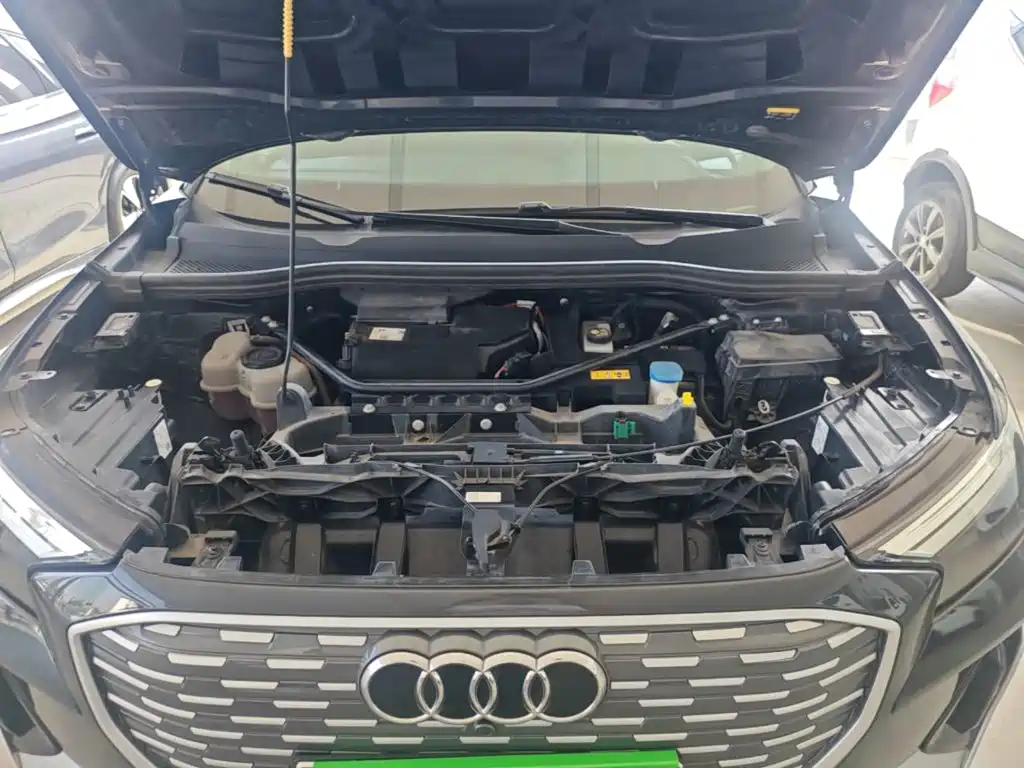 Audi Q4 e-tron 2024 2024 40 e-tron Pioneer Edition