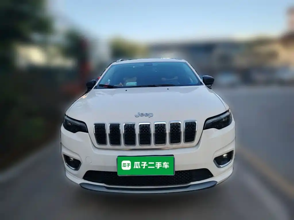 Jeep Cherokee 2020 2019 2.0T 2WD Premium Edition China VI