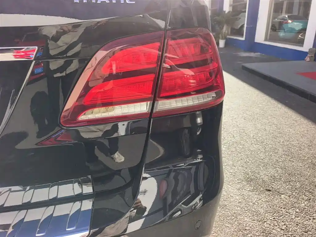 Mercedes-Benz GLE 2017 GLE 320 4MATIC Dynamic фото 8