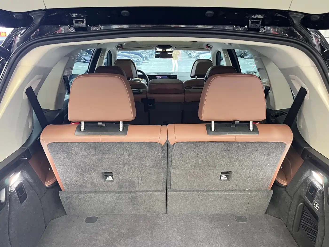 BMW X7 2023 xDrive40i Leading Luxury Package фото 10