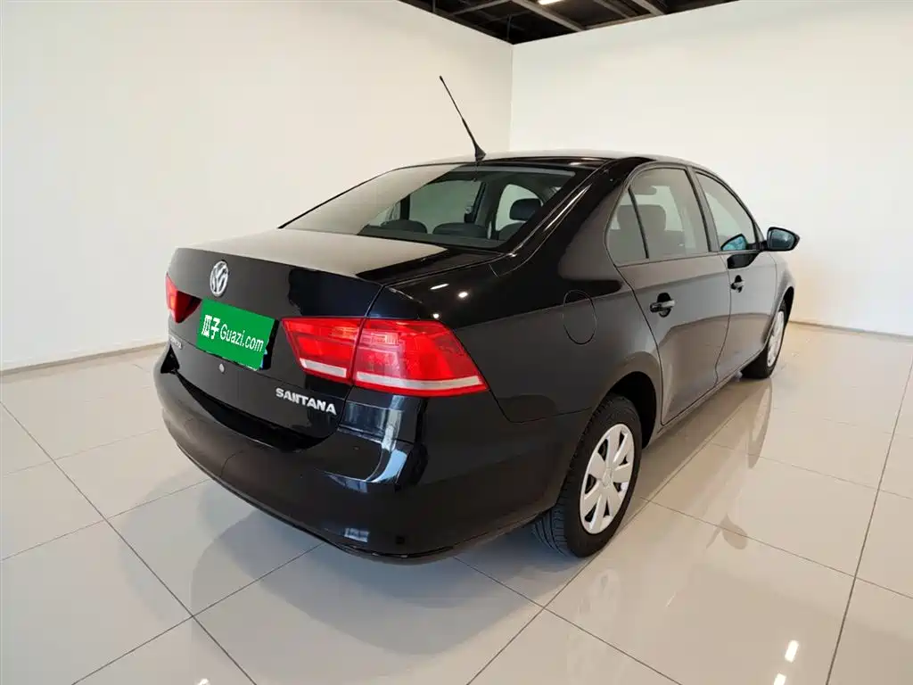 Volkswagen Santana 2015 1.4L Manual Trend Edition фото 7