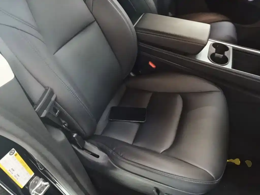 Фото 25 - Tesla Model Y