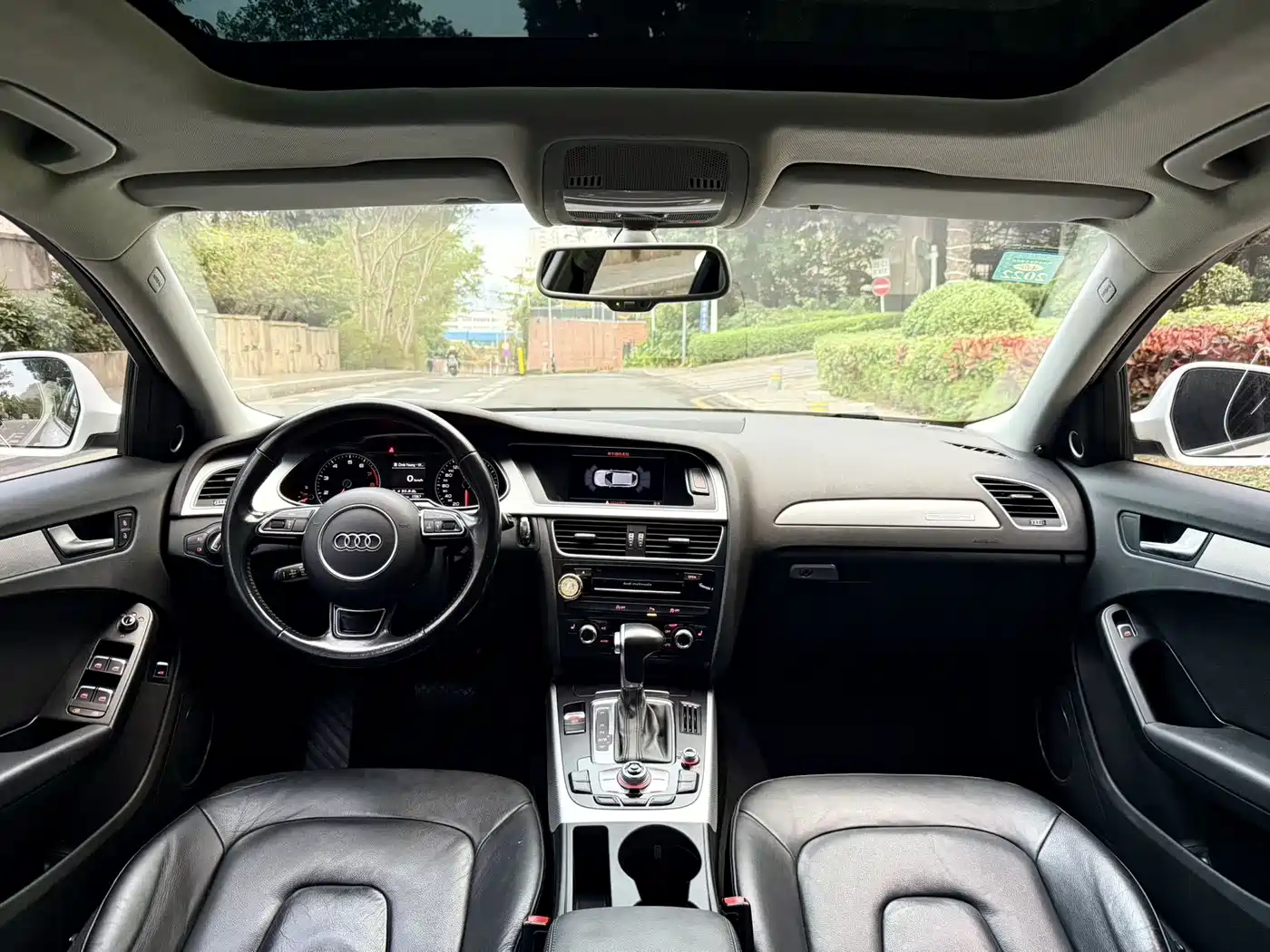 Audi A4 (Import) 2016 2014 40 TFSI allroad quattro plus