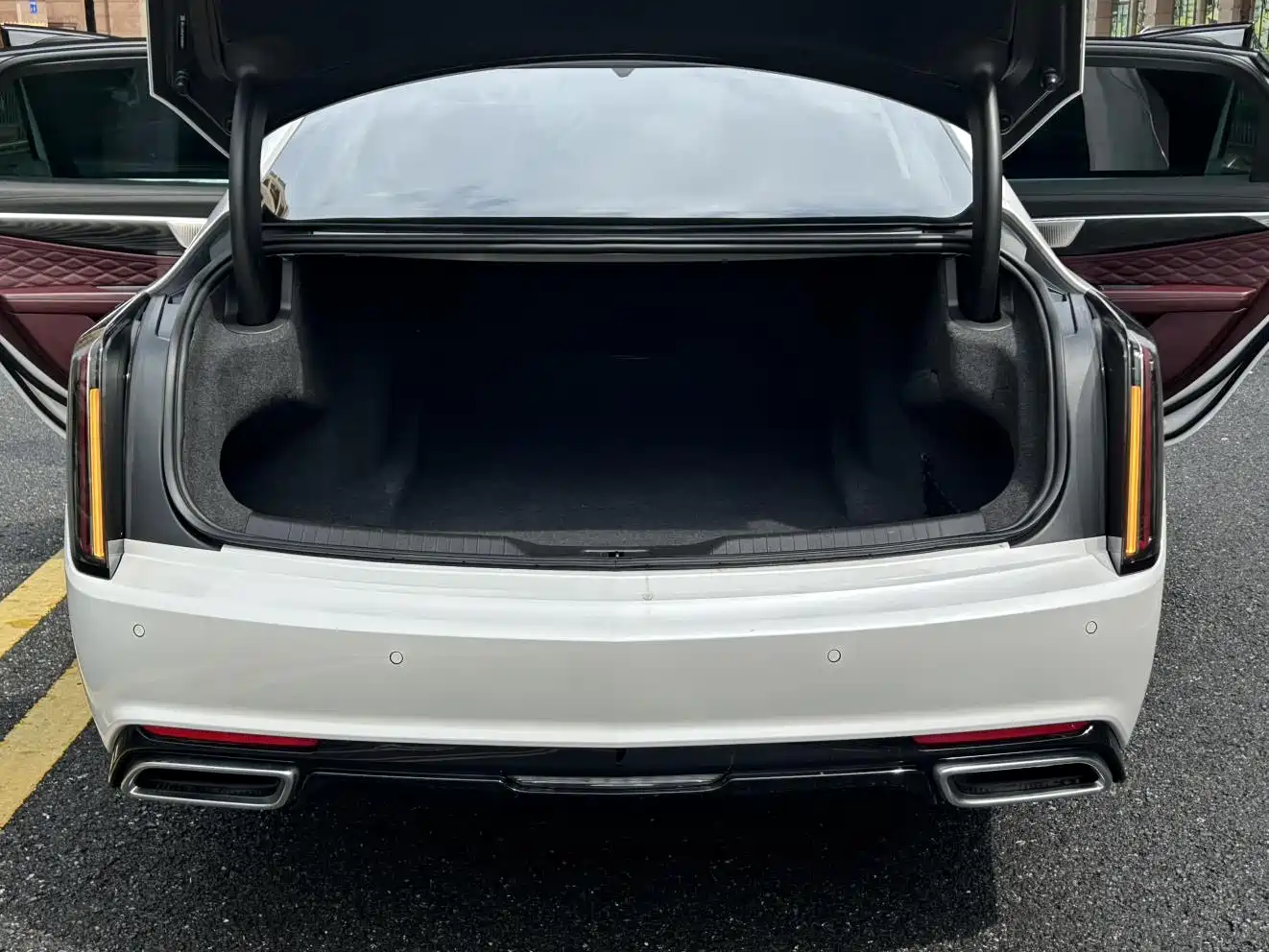 Cadillac CT6 2023 2023 28T Platinum Model
