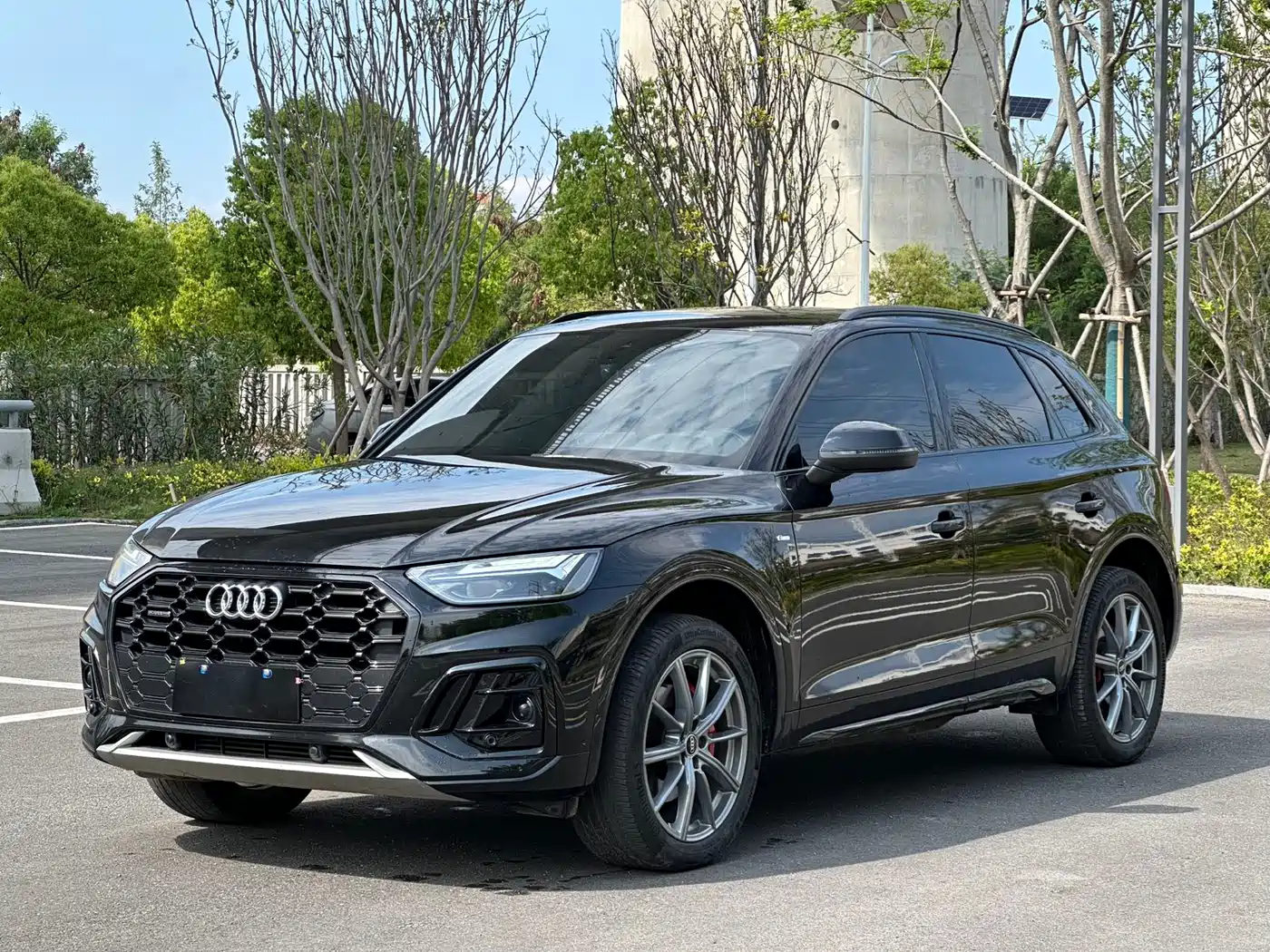 Audi Q5L 2024 Model 40 TFSI Luxury Dynamic