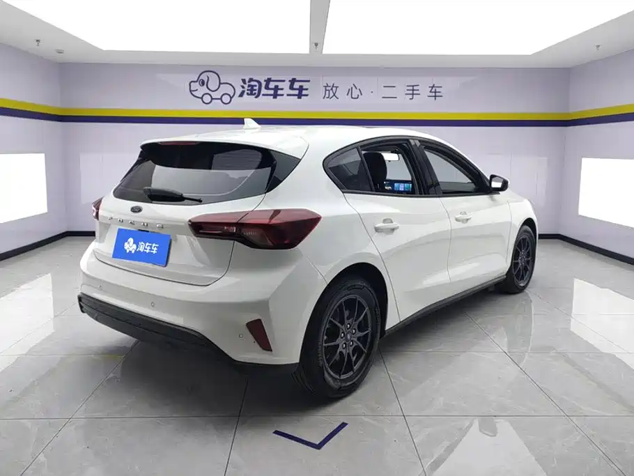 Ford Focus 2023 2022 Hatchback EcoBoost 180 Auto Speed Edition