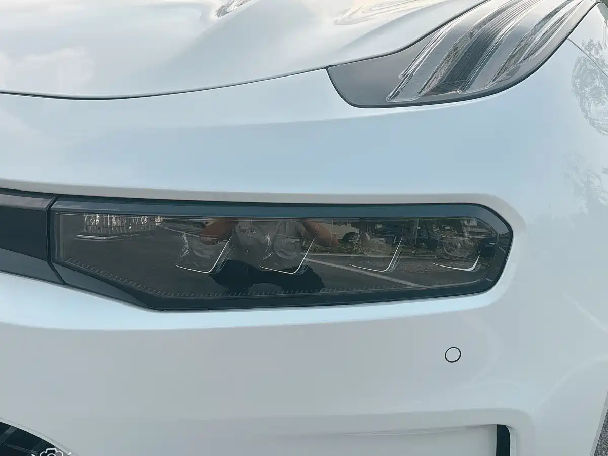 ZEEKR EXTREME KRYPTON 001