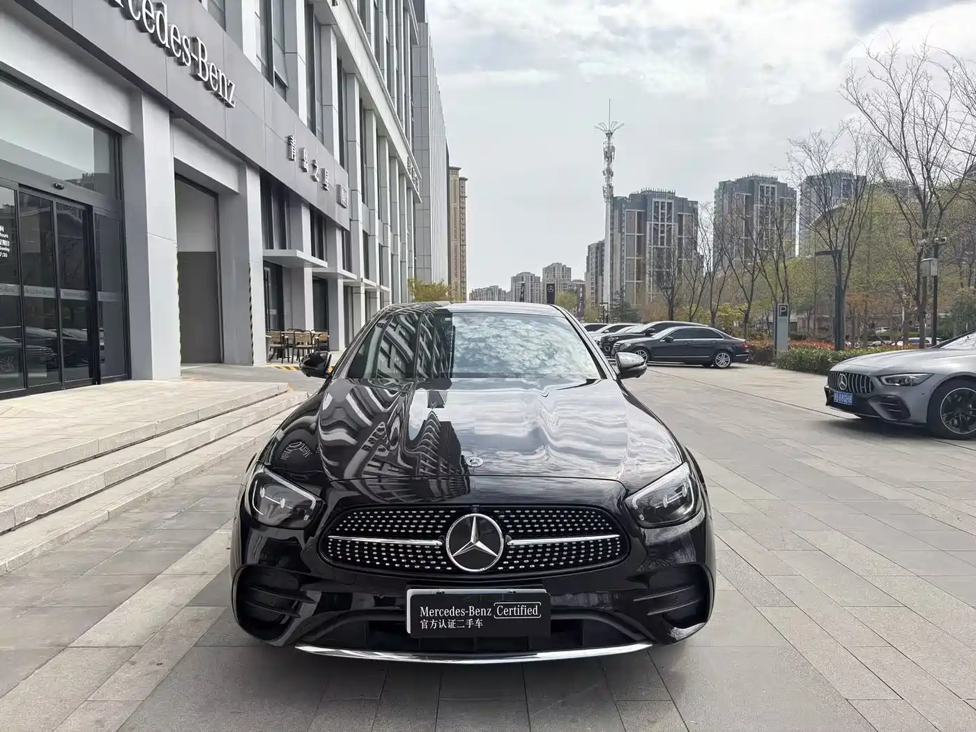  E CLASS