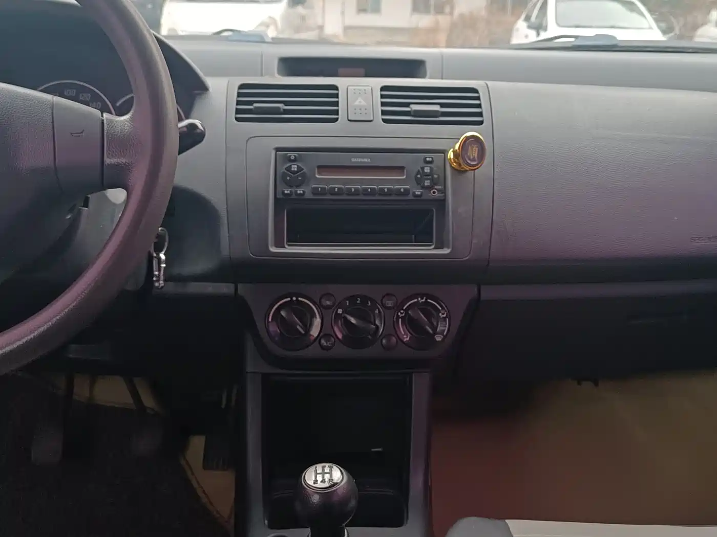 Suzuki Swift 2013 2013 1.3L Manual Value Edition