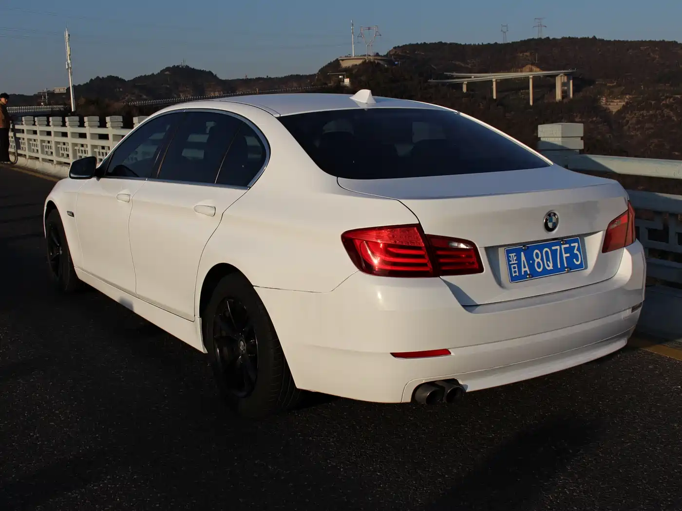 BMW 5 Series 2012 523Li Luxury фото 7