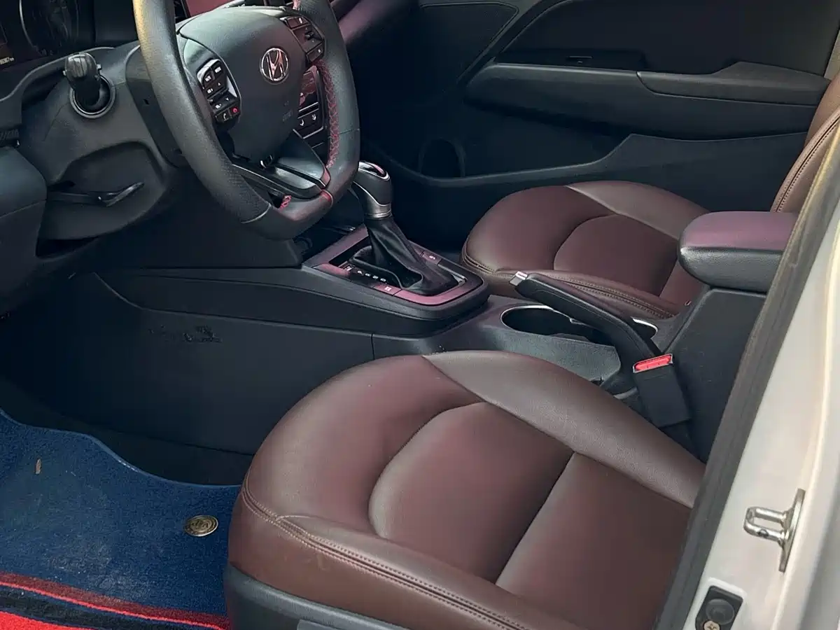 Hyundai Elantra 2019 1.4T Dual-clutch XuanDong·Vitality Type фото 16