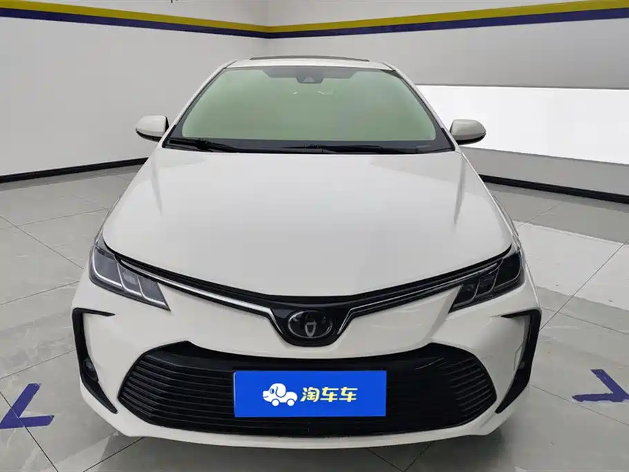 Toyota Corolla 2021 1.2T S-CVT Elite PLUS Edition фото 2