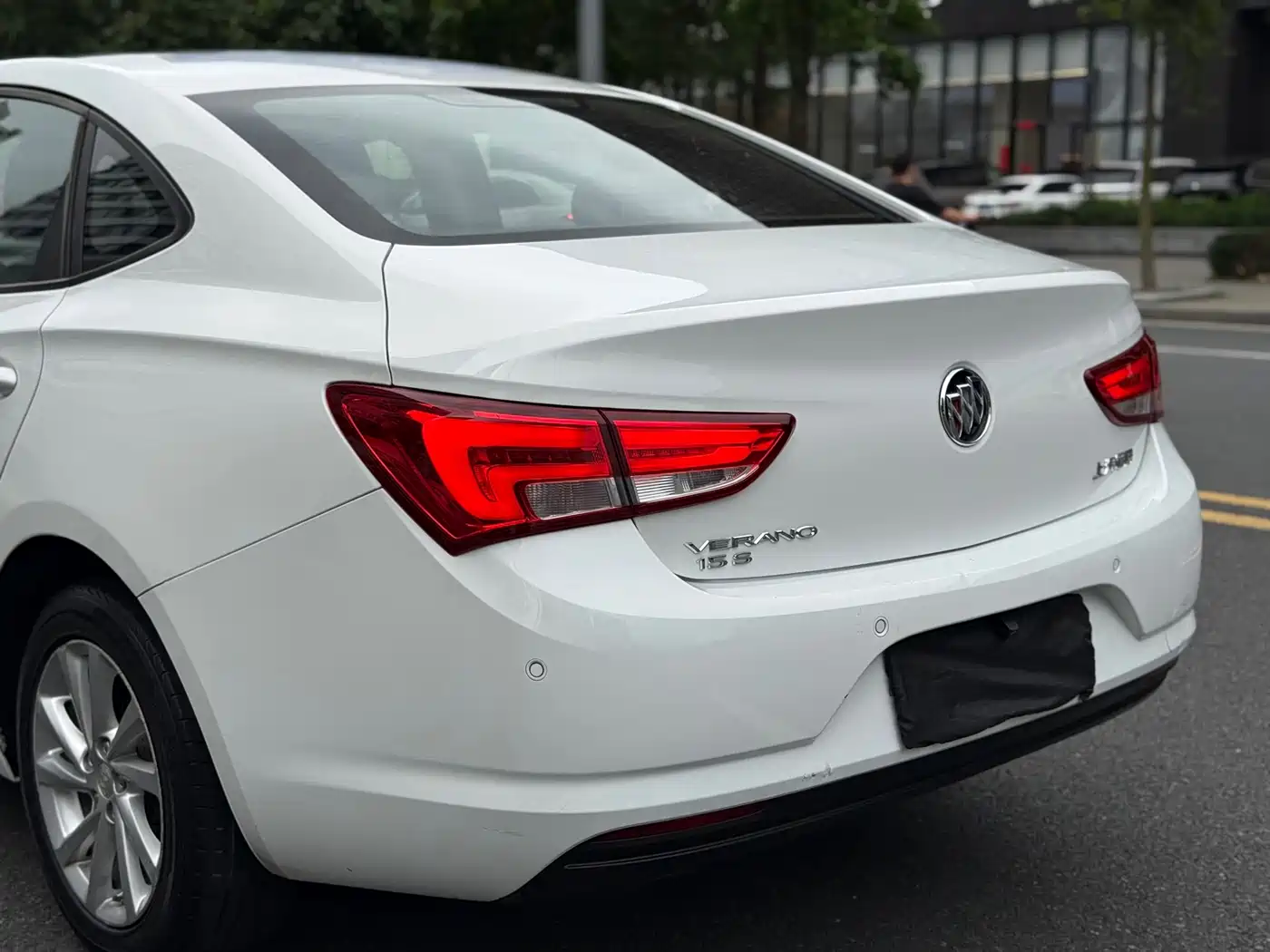 Buick Verano 2018 Sedan 15S Automatic Leading фото 8