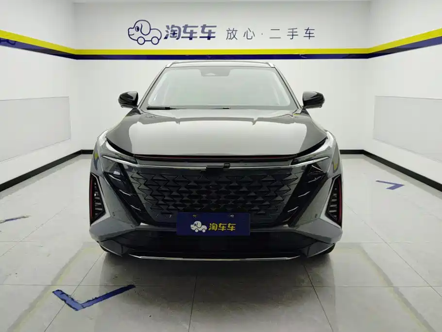 Changan Oshan Z6 2023 2022 Blue Whale 1.5T DCT Intelligent Leader
