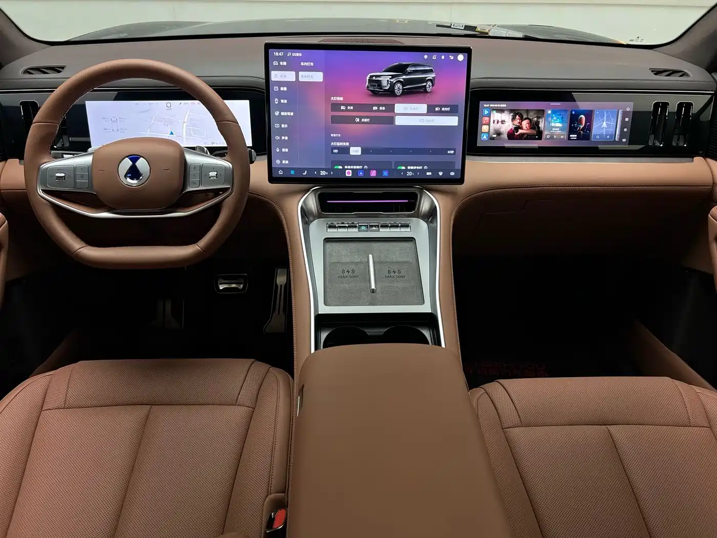 Denza N8L 2026 Model Prestige Edition фото 12