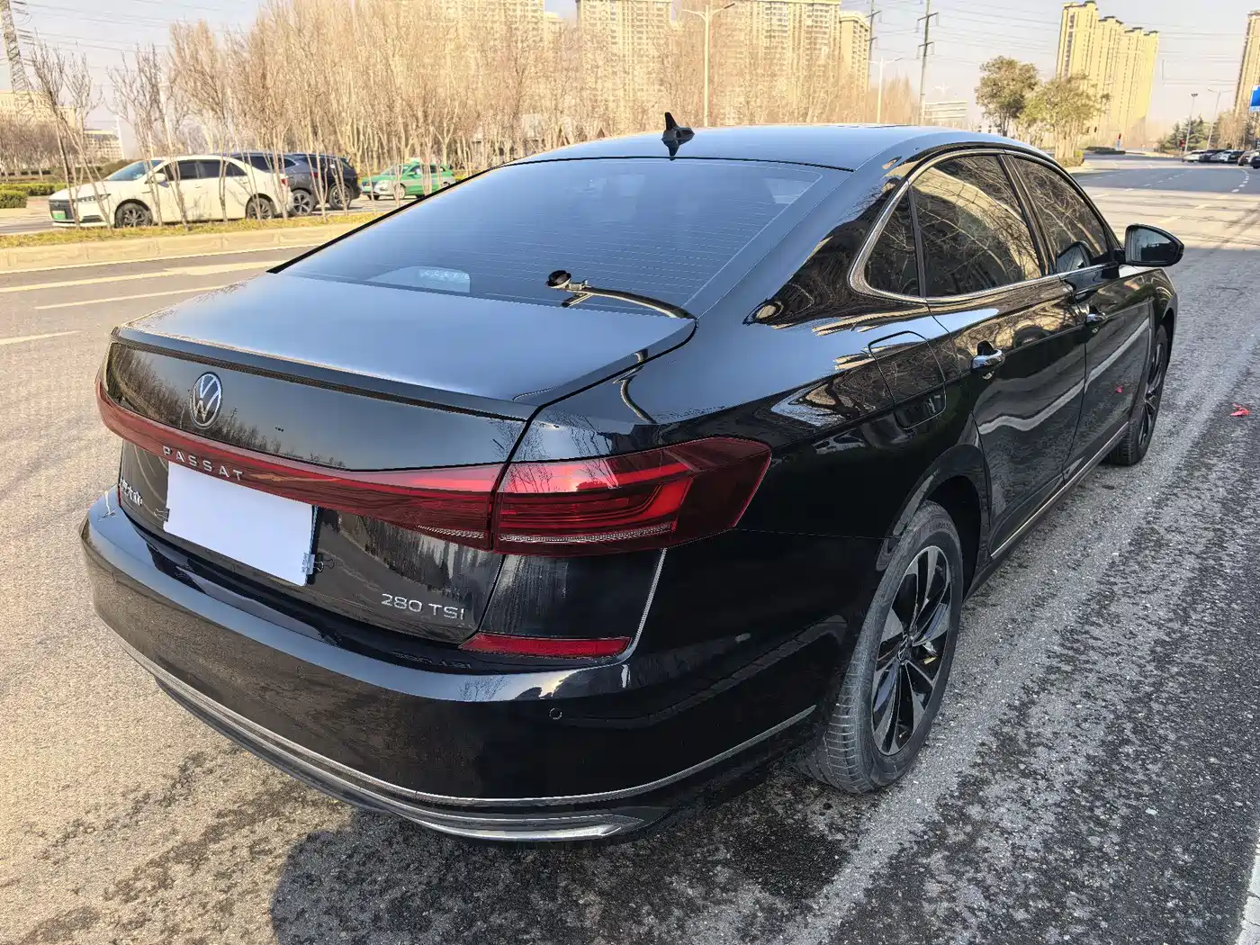 Volkswagen Passat 2024 280TSI Elite Edition фото 35