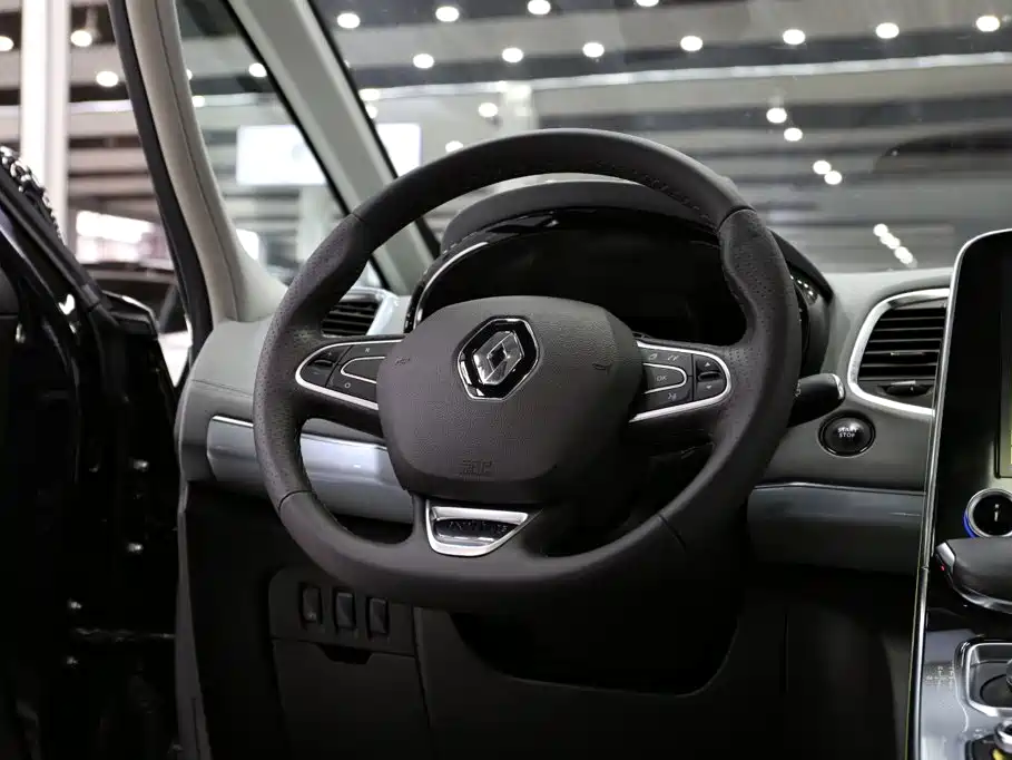 Renault Espace Classic 2018 2018 Model TCe 300 Elegant Paris Edition