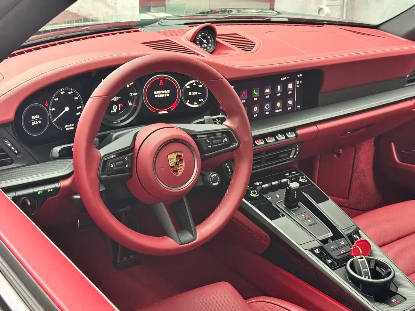 Porsche 911 2023 Carrera 3.0T фото 3