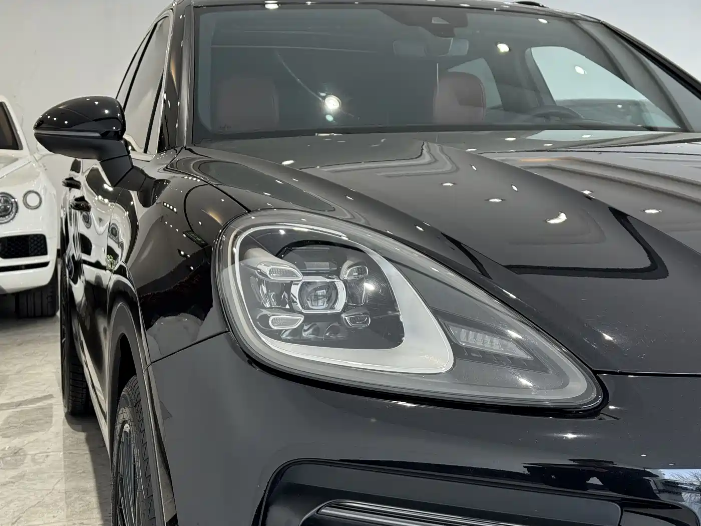 PORSCHE CAYENNE NEW ENERGY