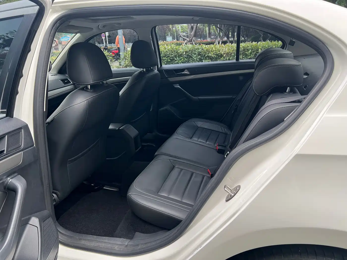 Volkswagen Lavida 2017 230TSI DSG Comfort Edition фото 14