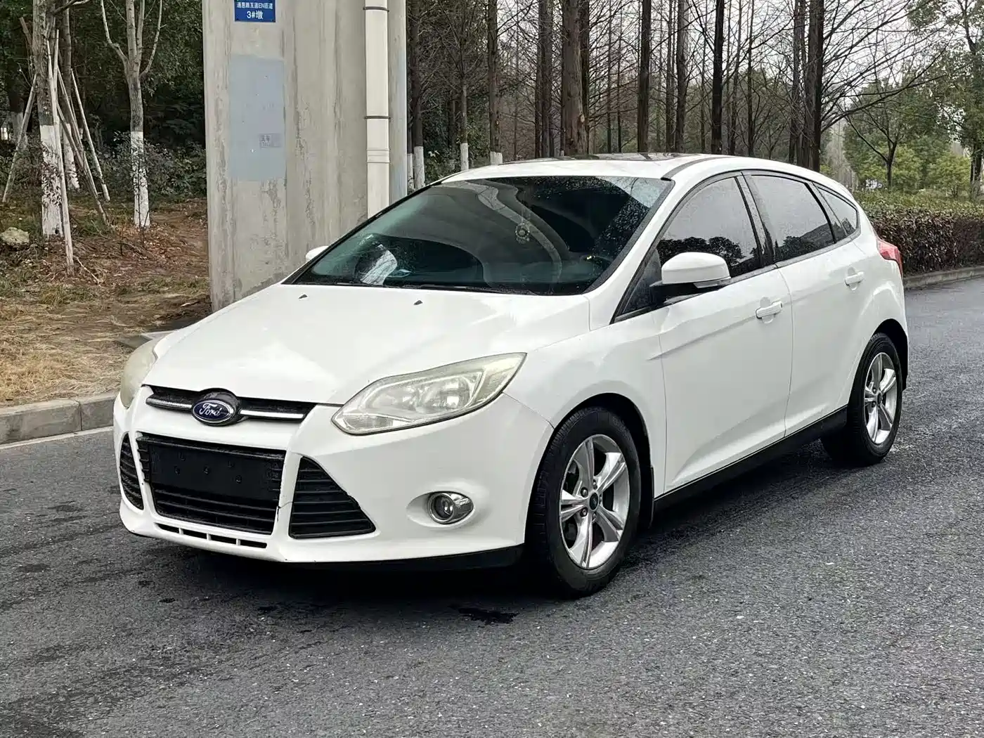 Фото 1 - Ford Focus