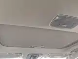 Photo 18 - Hyundai Elantra
