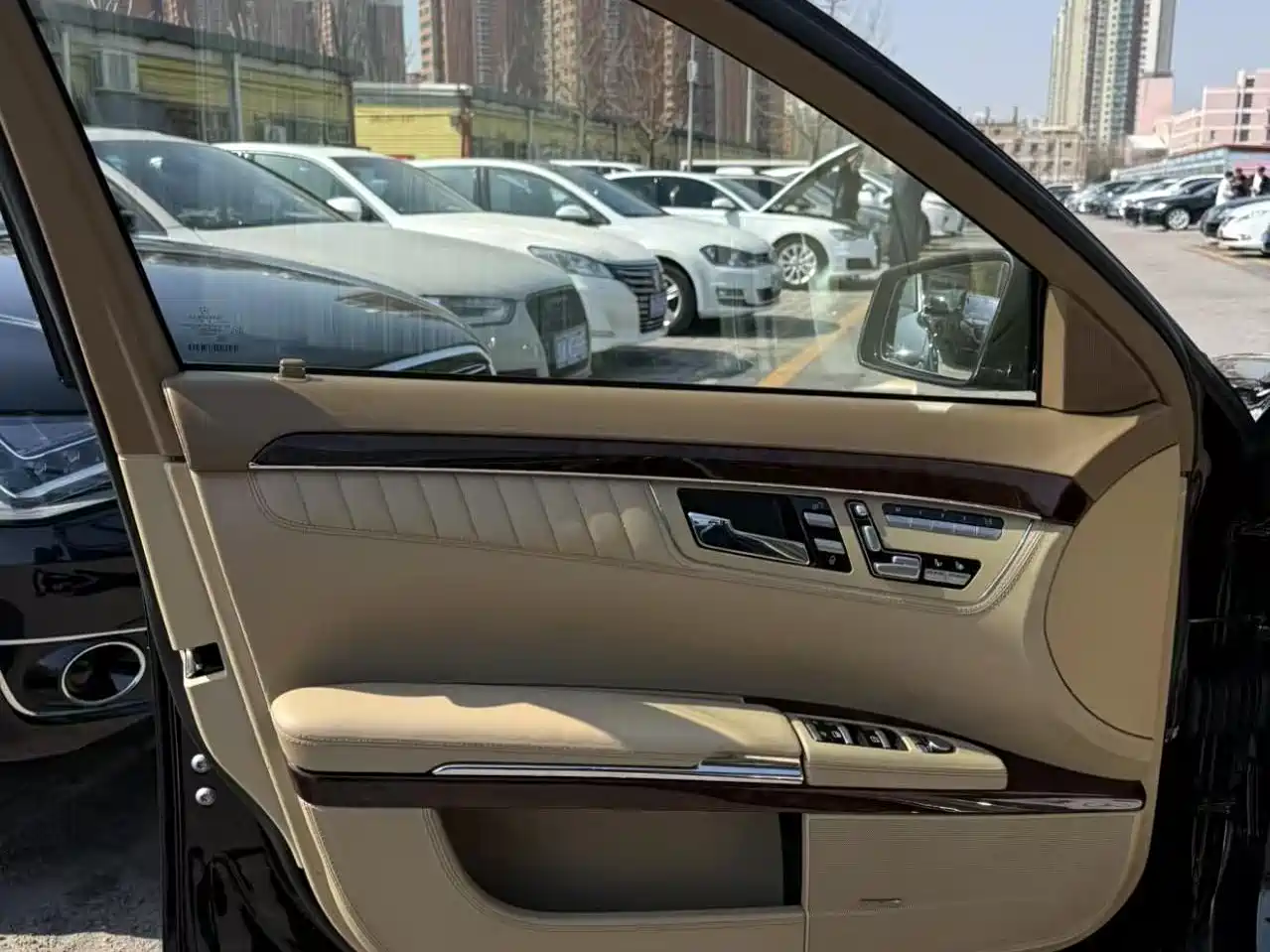 Mercedes-Benz S-Class 2012 S 600 L Grand Edition designo фото 6