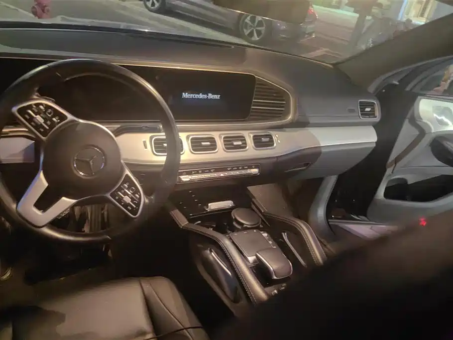 Mercedes-Benz GLE Coupe 2020 GLE 350 4MATIC Coupe SUV Luxury фото 12
