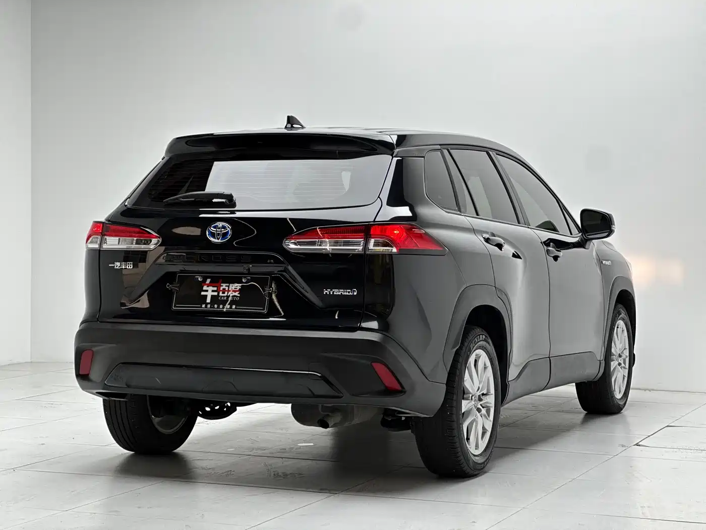 Toyota Corolla Cross 2023 Hybrid 2.0L Pioneer Edition фото 4